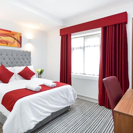Green View Hotel Near Дартфорд Екстериор снимка