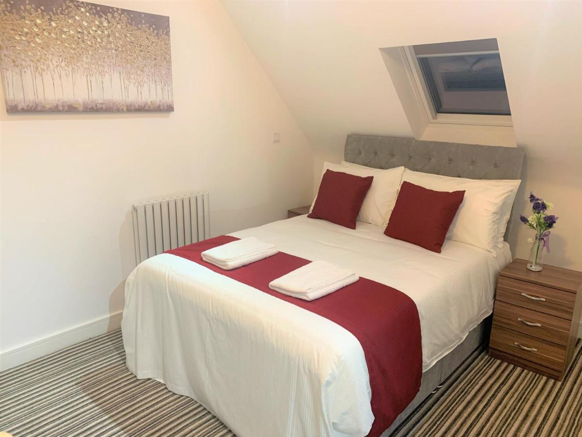 Green View Hotel Near Дартфорд Екстериор снимка