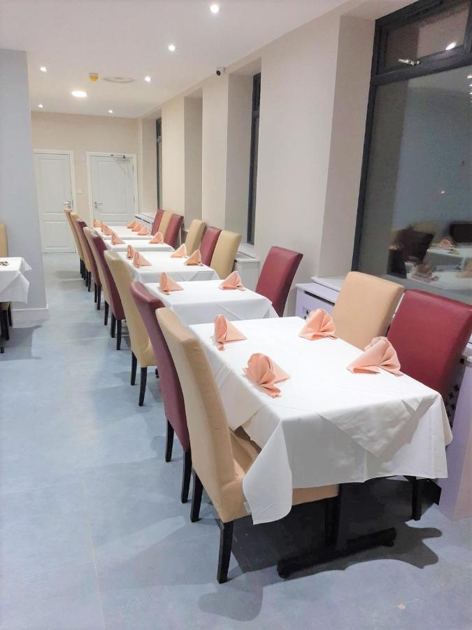 Green View Hotel Near Дартфорд Екстериор снимка