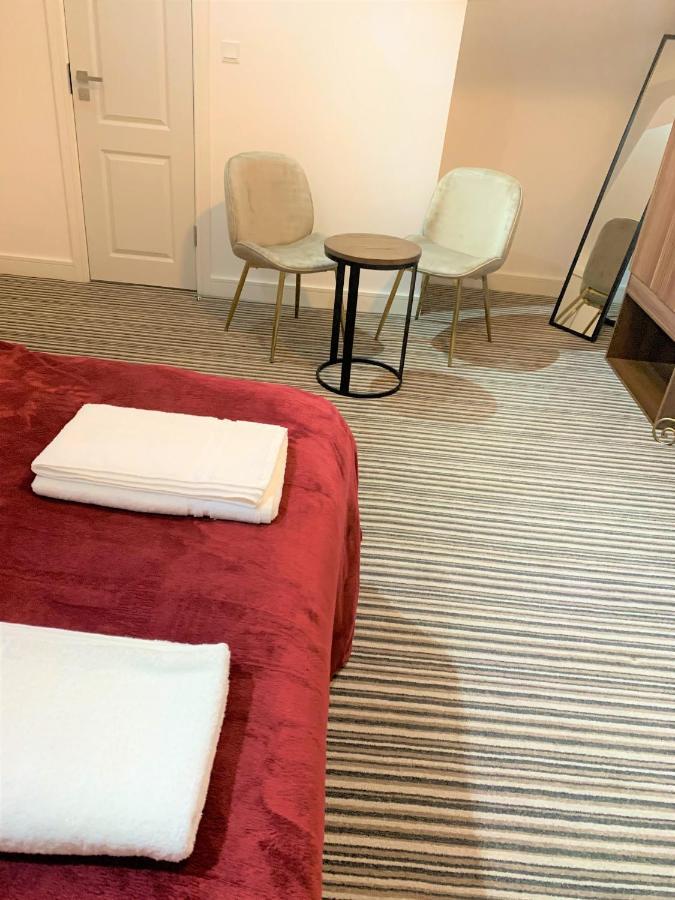 Green View Hotel Near Дартфорд Екстериор снимка